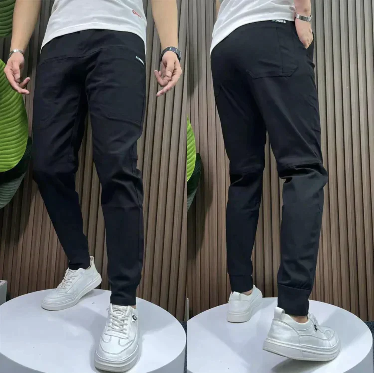 FlexiFit™ - Stretchy Cargo Pants