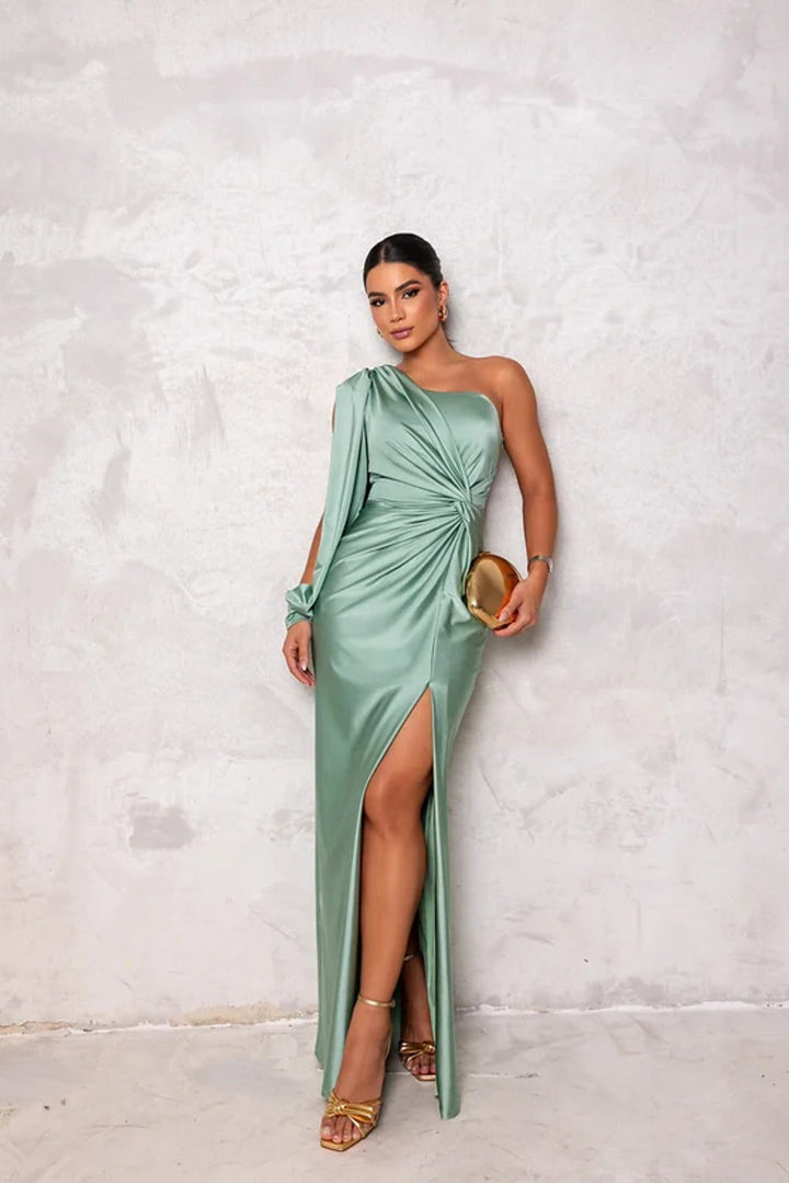 KYARA™ | Elegant and sophisticated dress