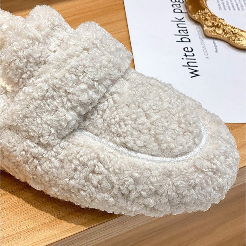 VOGUE™ - Plush Slippers Shoes