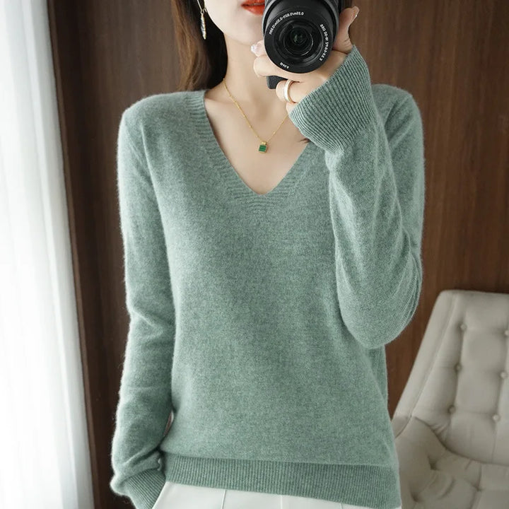 VOGUE™ - V-neck sweater