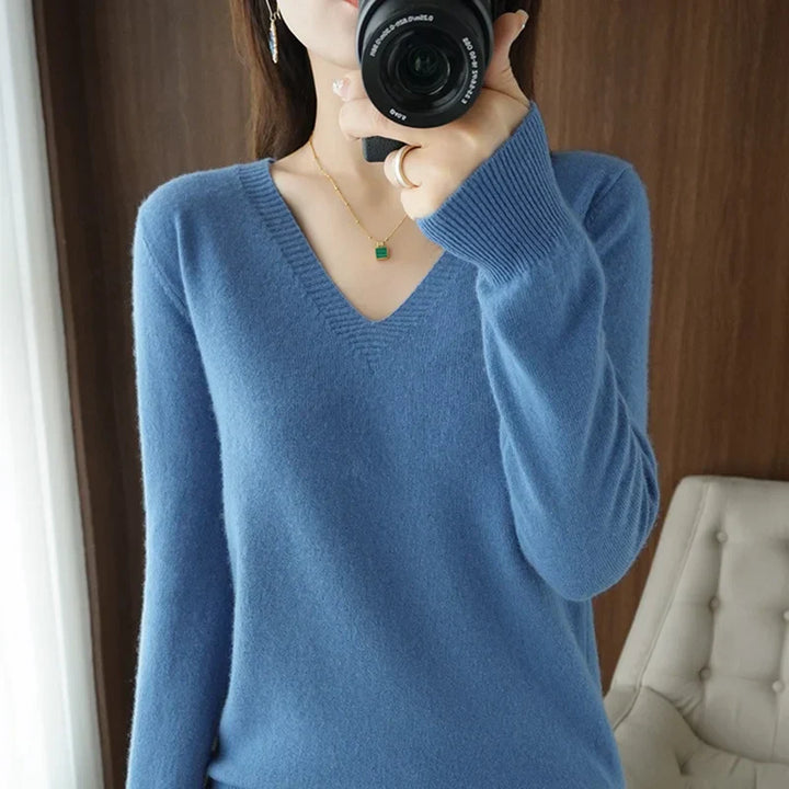 VOGUE™ - V-neck sweater