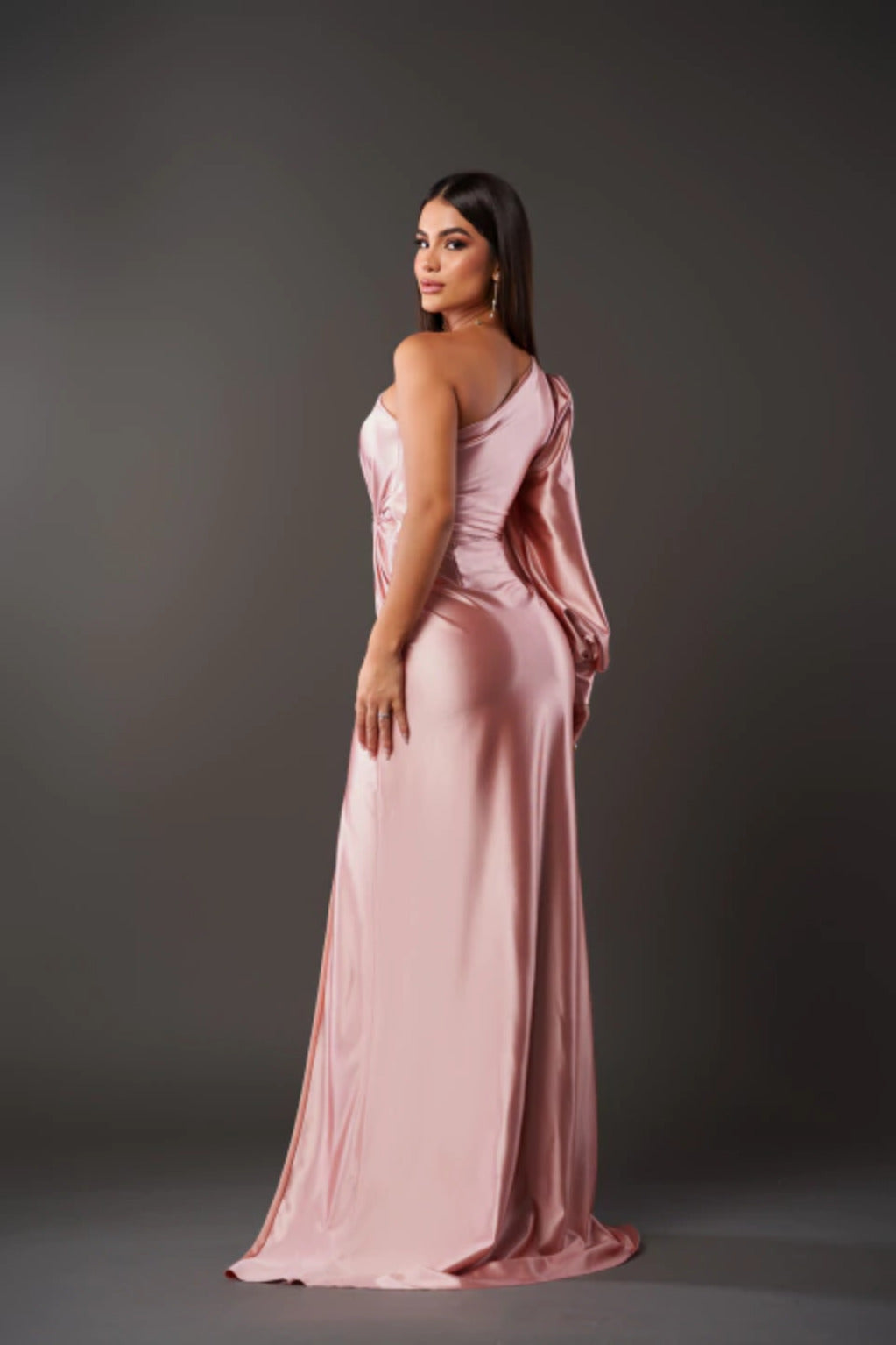 KYARA™ | Elegant and sophisticated dress