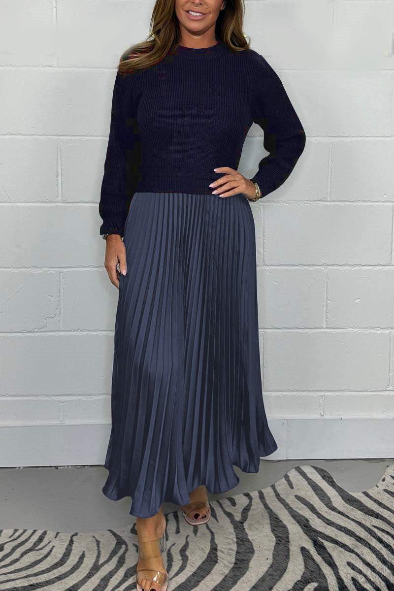 Emilia™ - Long sweater with pleated skirt