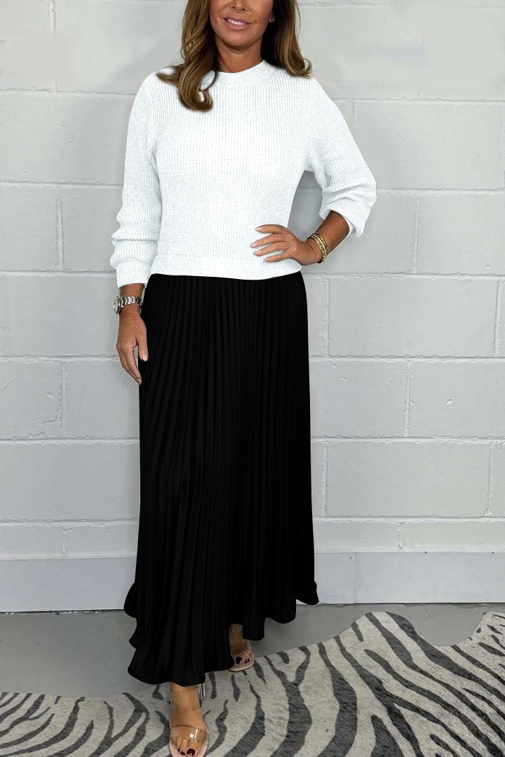 Emilia™ - Long sweater with pleated skirt